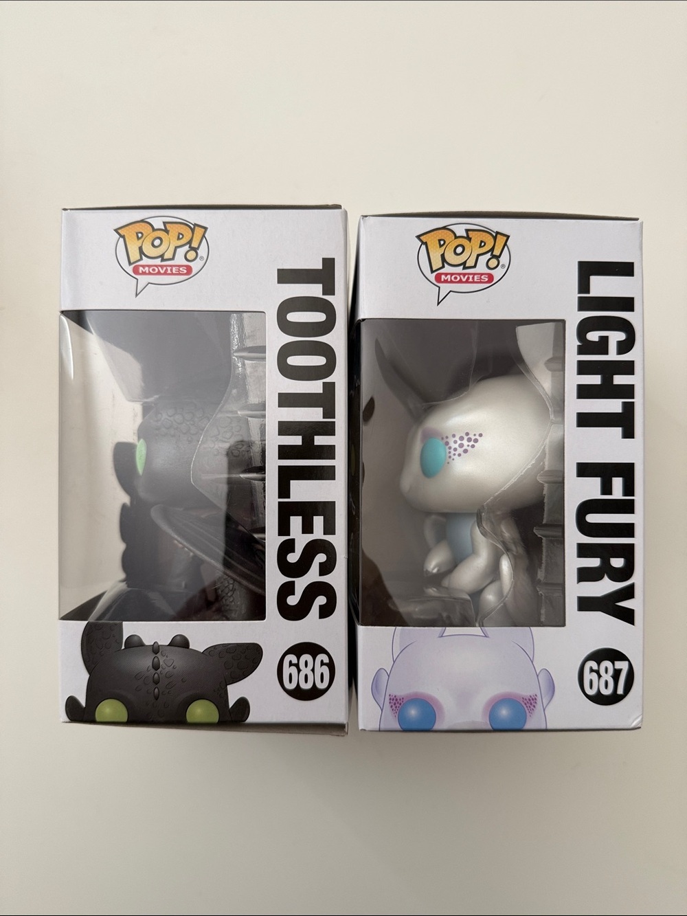 Funko POP! Movies Toothless 686 & Light Fury 687 HTTYD:The Hidden World Figures - Picture 7 of 15